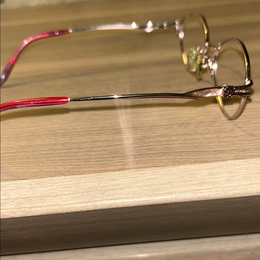 VINTAGE Givenchy GV38591 Silver Oval Wire Frames - Magenta Accents - Picture 4 of 6